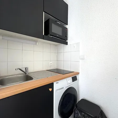 2 Couchages Vue Port Piscine Le Cap D'agde Appartement